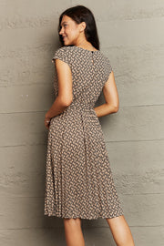 5b431b71b587410e9a45bb56fca827a1-Max