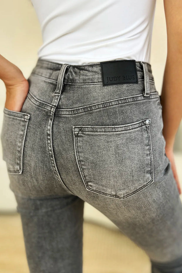 c4835d7f-b730-4f7b-b809-5cc575b28fe8-Max