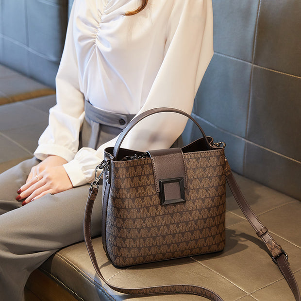 Women''s Bag 2021 New Fashion Printing Large Capacity Bucket Bag Temperament One Shoulder Handbag Versatile Cross Bag Trend