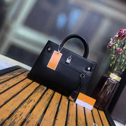 Women's large-capacity handbag