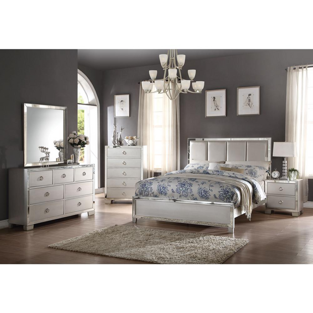 ACME Voeville II Queen Bed (Padded HB), Platinum PU & Platinum (1Set/3Ctn)