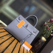 Women's large-capacity handbag