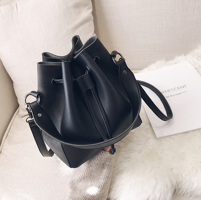 Women''s bag 2021 new wave Korean version frosted Handbag Shoulder Bag fashion simple and easy chic bag bucket