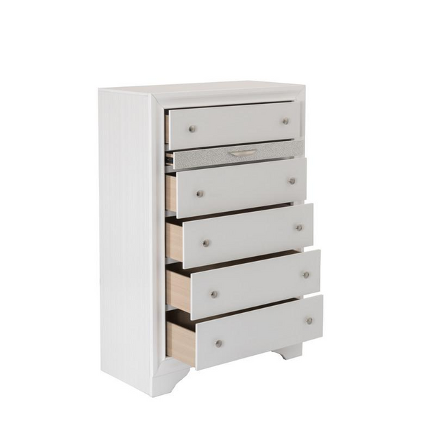 Catherine White 5 Piece Bedroom Set with Chest, Eastern King