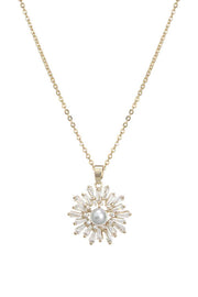 Burst Pearl Center Necklace